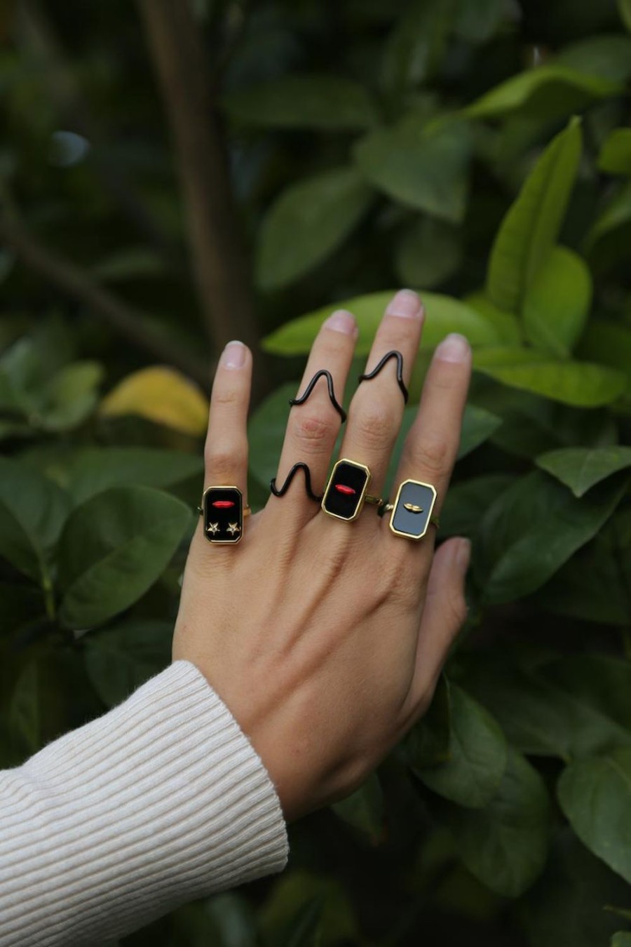 Jewelry Eshvi | Onyx Lips Ring